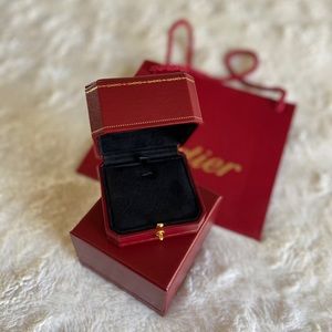 Cartier necklace empty box set!